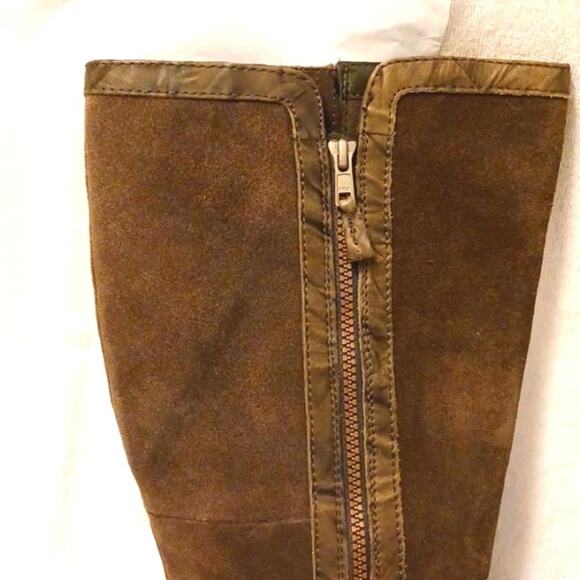 Clarks Leather Suede Knee High Riding Boots Sz 9M COMFORT Sole BOHO KHAKI BROWN - Picture 4 of 16